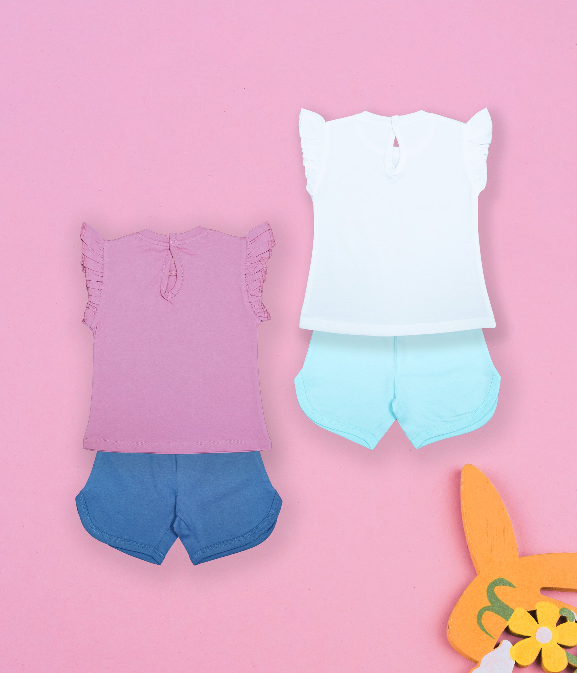 Pretty in Pink & Teal: Adorable Flamingo Graphic Tee & Shorts Duo