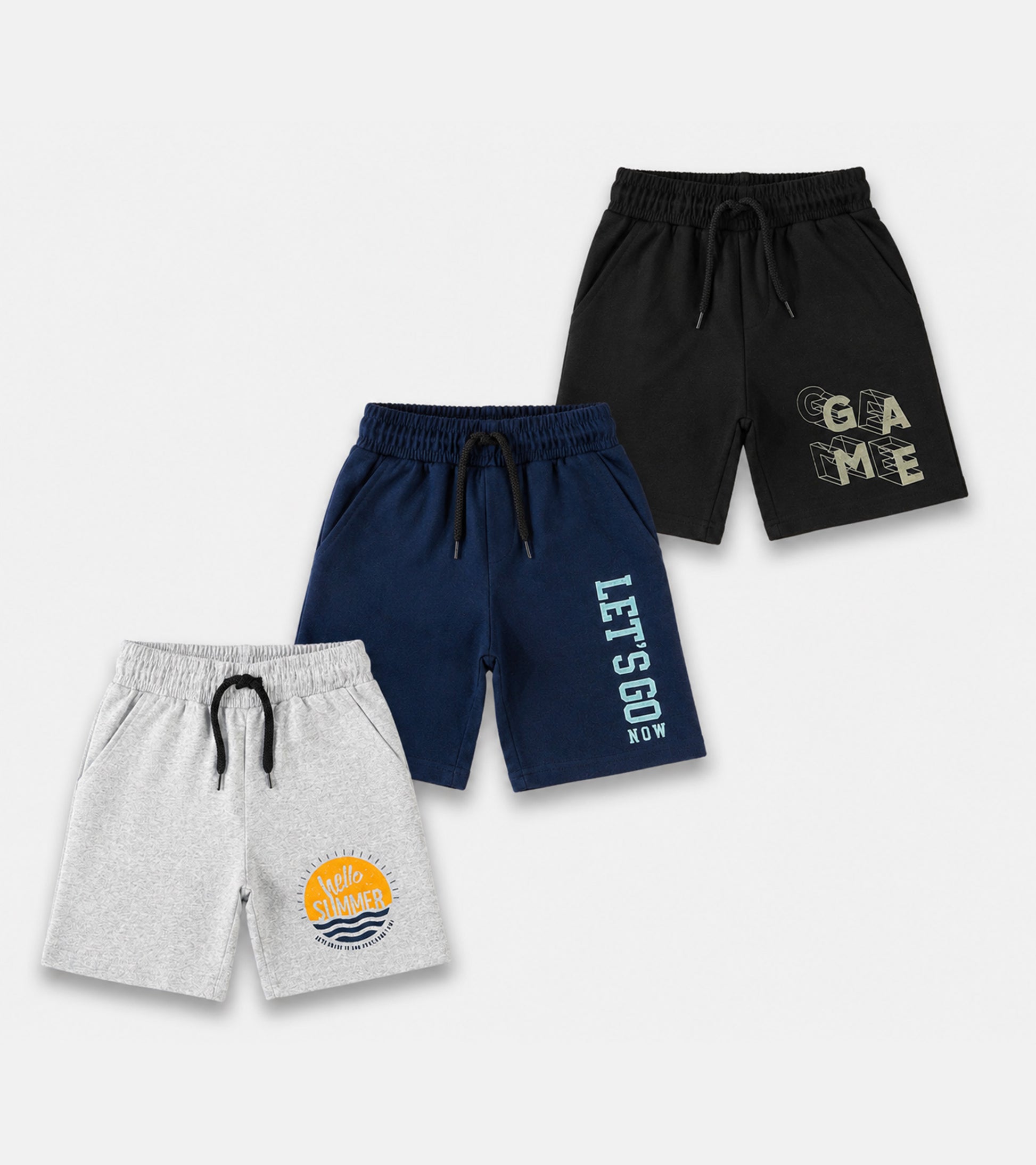 Everyday Explorer: Versatile Graphic Print Shorts with Pockets