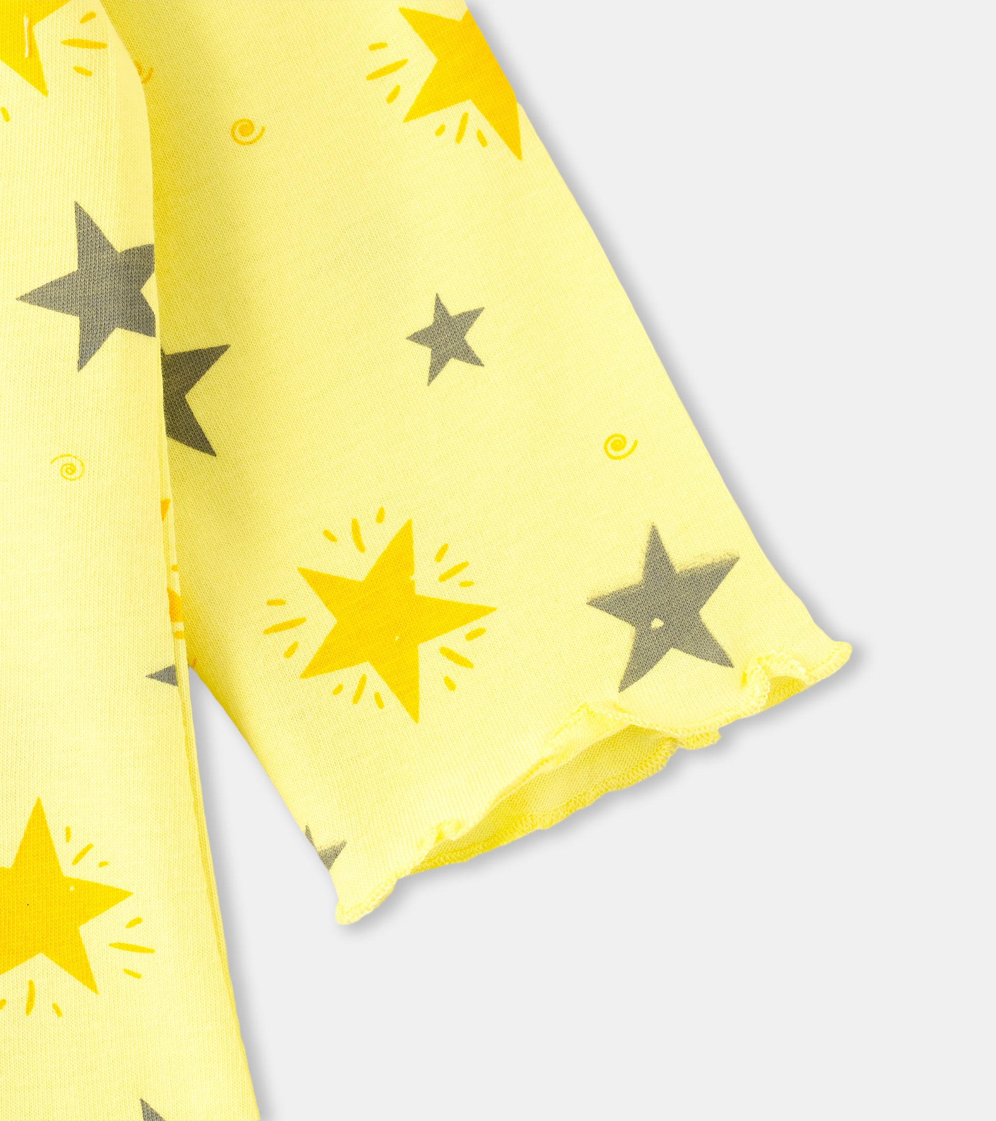 Little Wonders: Soft Cotton Graphic Full-Sleeve Tees for Girls