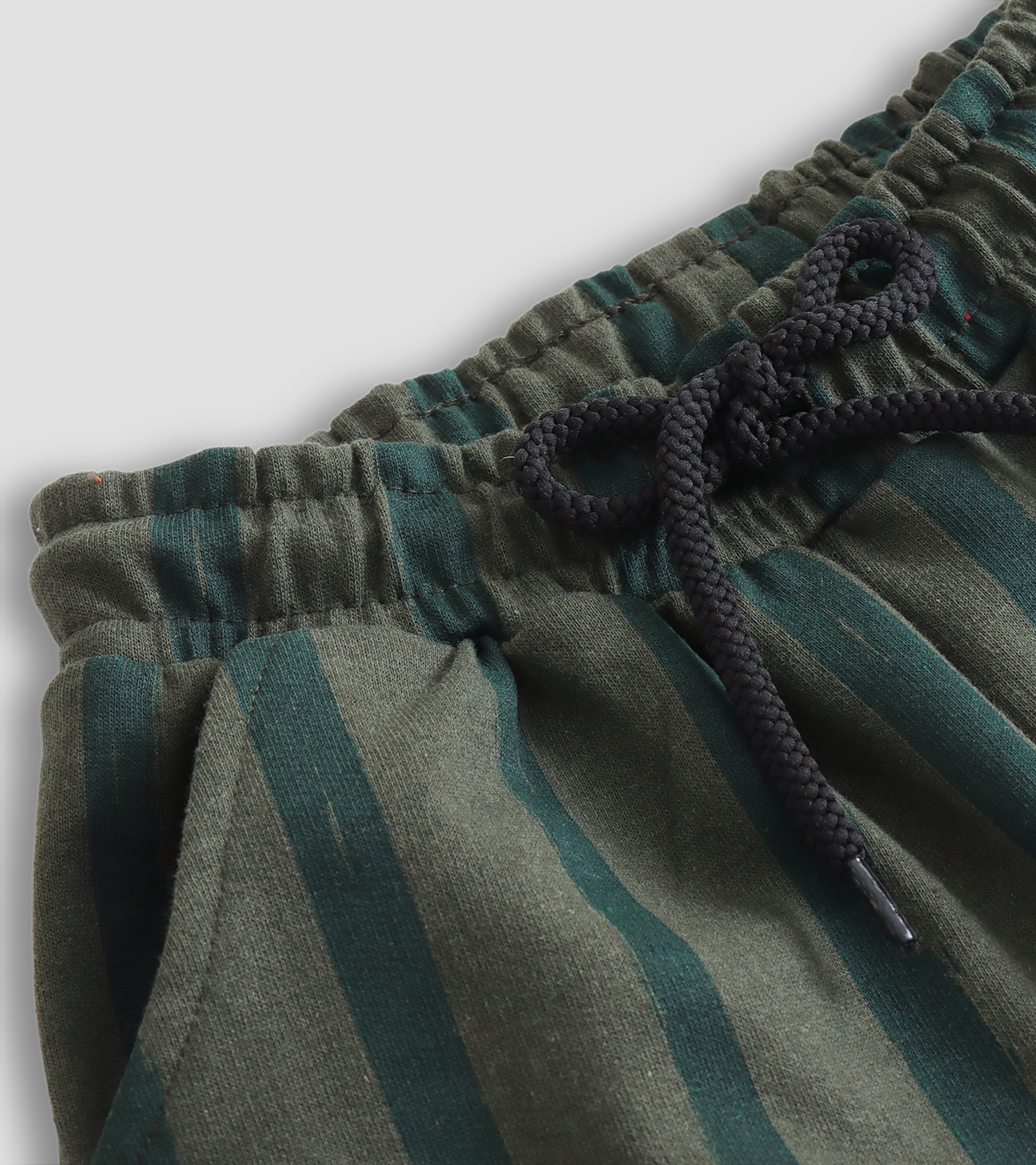 Versatile Utility: Pocketed Trousers in Classic Olive Stripes